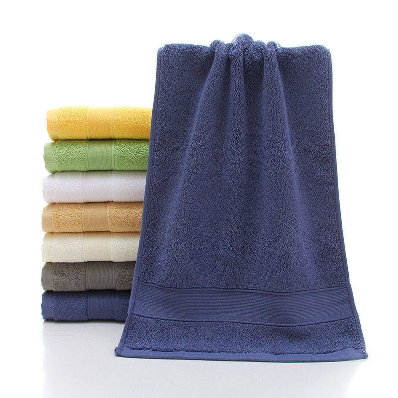 Complete Set of High Quality Towels : 2 Large, 2 Medium, and 2 Small